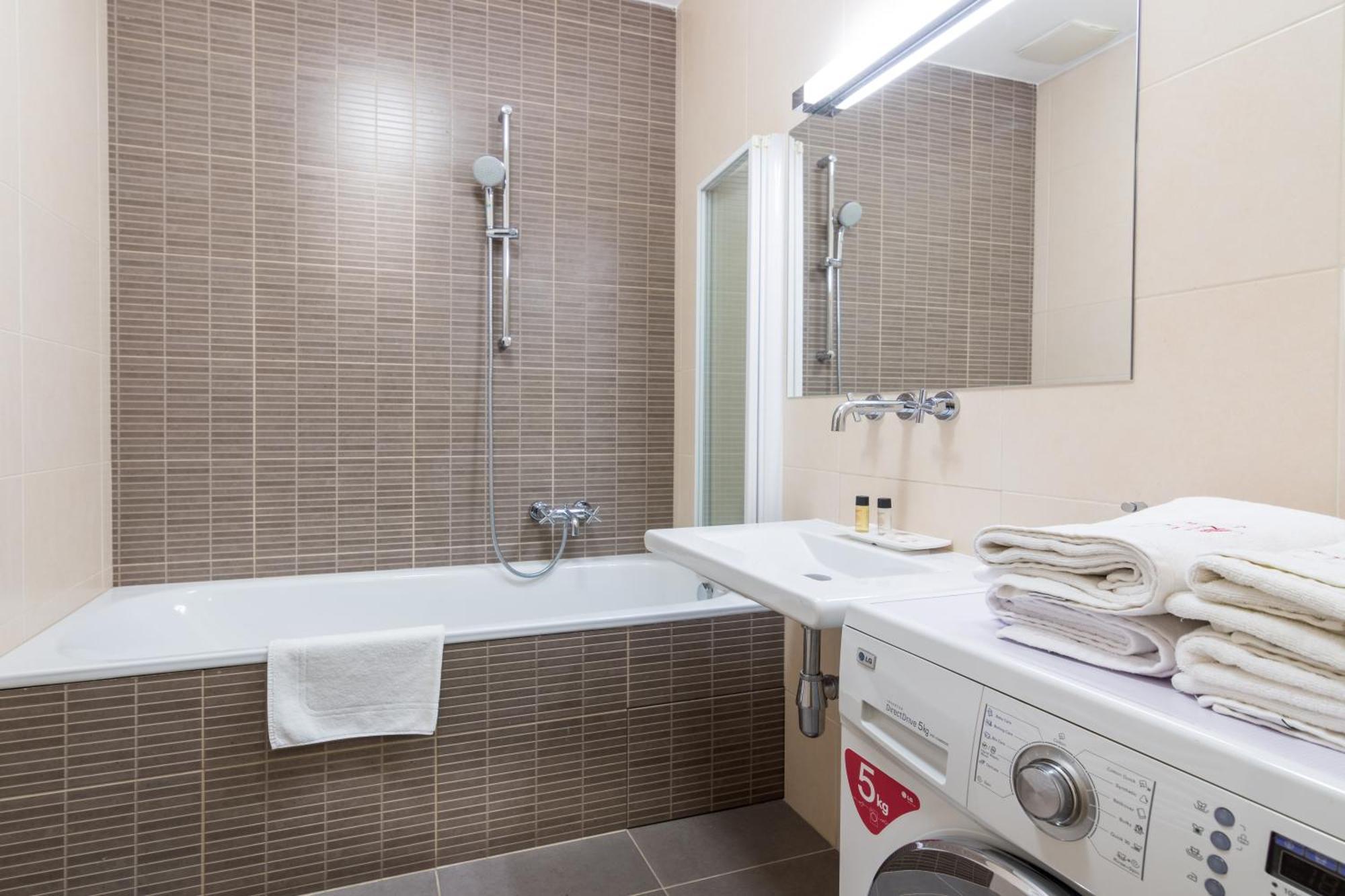 Rezidence Ostrovni Aparthotel Prague Ngoại thất bức ảnh