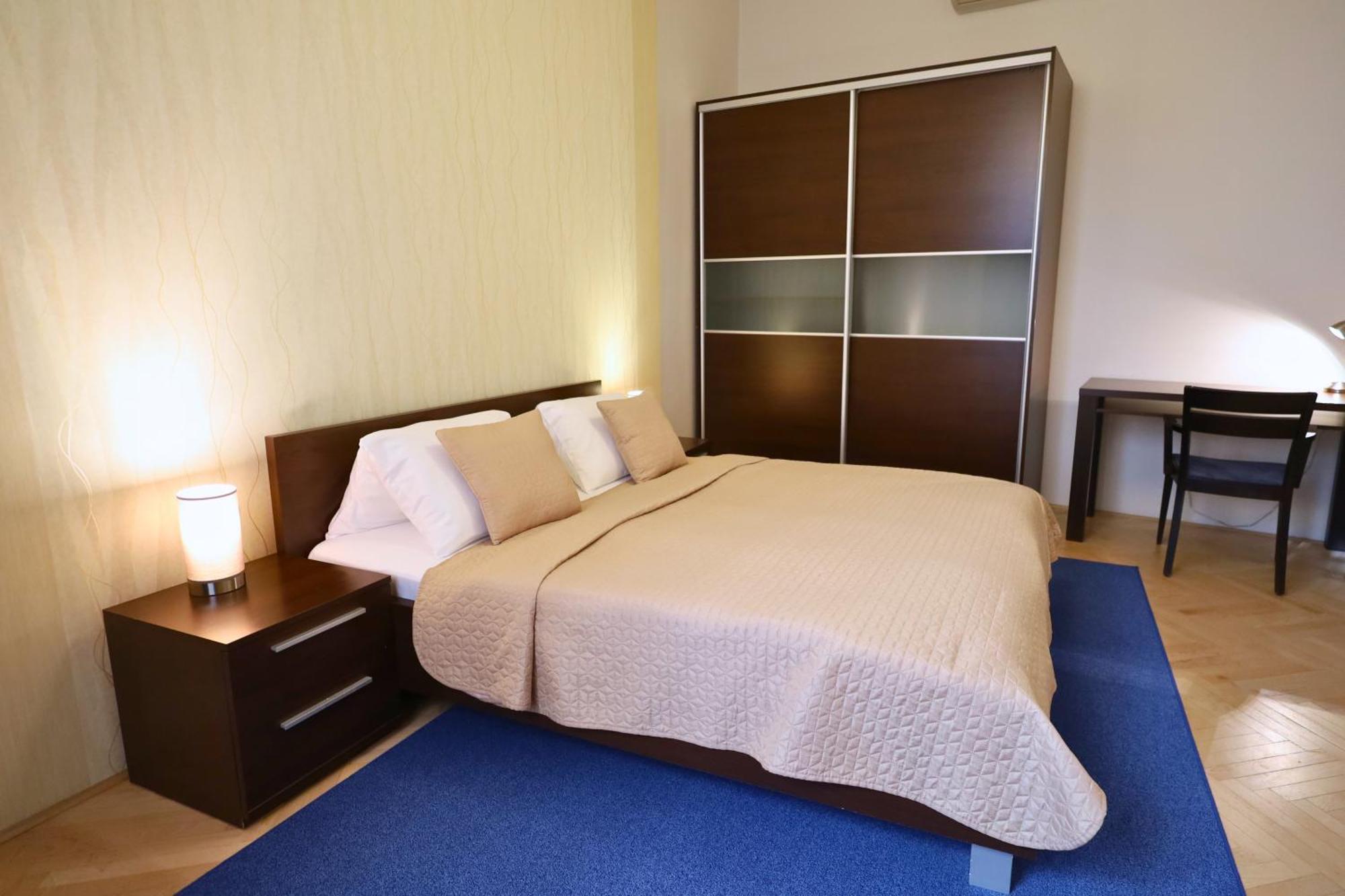 Rezidence Ostrovni Aparthotel Prague Ngoại thất bức ảnh