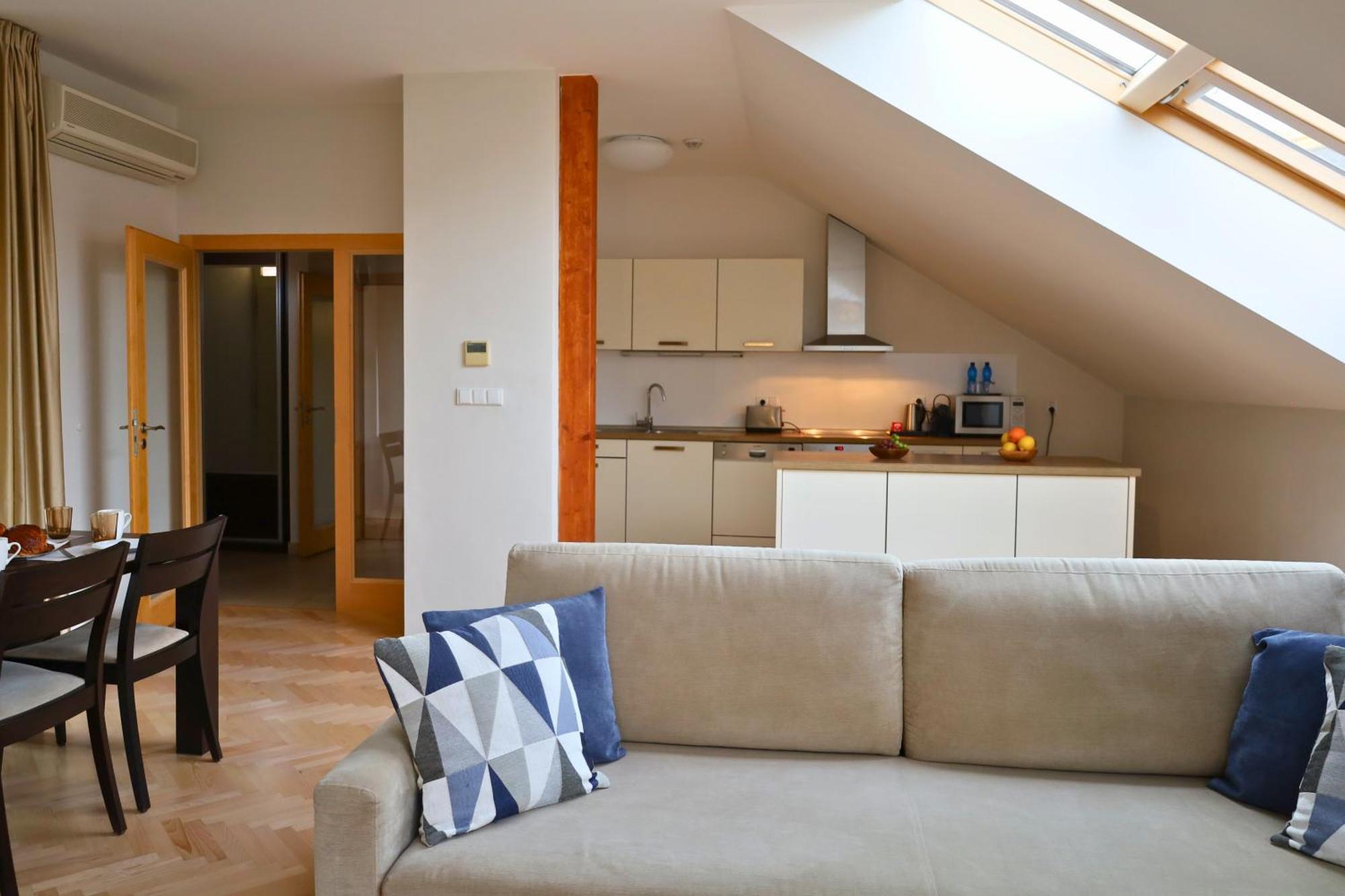 Rezidence Ostrovni Aparthotel Prague Ngoại thất bức ảnh